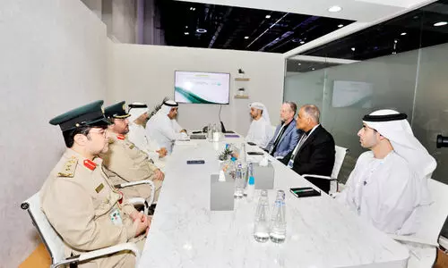 ദു​ബൈ പൊ​ലീ​സ്