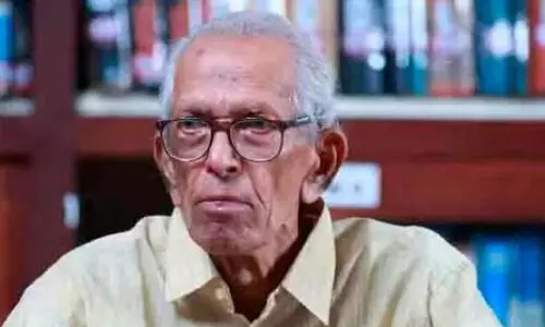 ബ്രഹ്മപുരം വി​ളി​ച്ചു​വ​രു​ത്തി​യ വി​പ​ത്തെന്ന് പ്ര​ഫ. എം.​കെ. സാ​നു