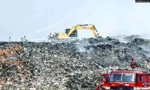 ഖരമാലിന്യ പരിപാലനം : ബ്രഹ്മപുരത്ത്  ഉത്തരവുകളിലൊതുങ്ങി