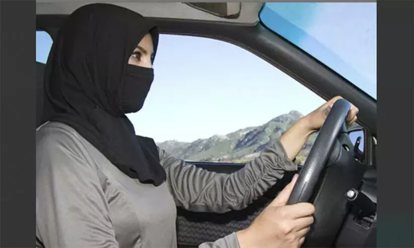 സൗദിയിലെ വിമാനത്താവളങ്ങളിൽ വനിത ഡ്രൈവർമാരെ നിയമിക്കുന്നു സൗദിയിലെ വിമാനത്താവളങ്ങളിൽ വനിത ഡ്രൈവർമാരെ നിയമിക്കുന്നു