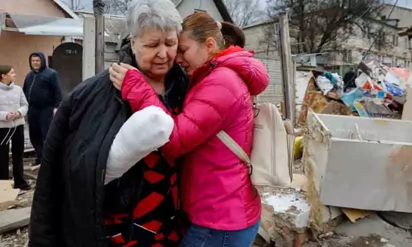 ബഖ്മുതിൽ ഉഗ്ര പോരാട്ടം: കൊല്ലപ്പെട്ടത് ആയിരങ്ങൾ; നഷ്ടം സമ്മതിച്ച് യുക്രെയ്നും റഷ്യയും ബഖ്മുതിൽ ഉഗ്ര പോരാട്ടം: കൊല്ലപ്പെട്ടത് ആയിരങ്ങൾ; നഷ്ടം സമ്മതിച്ച് യുക്രെയ്നും റഷ്യയും