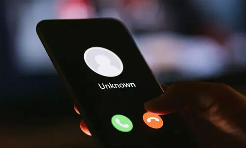 അ​പ​രി​ചി​ത മെ​സേ​ജു​ക​ൾ​​ എ​ന്തു​ചെ​യ്യ​ണം?;   നി​ർ​ദേ​ശ​വു​മാ​യി ദു​ബൈ പൊ​ലീ​സ്​