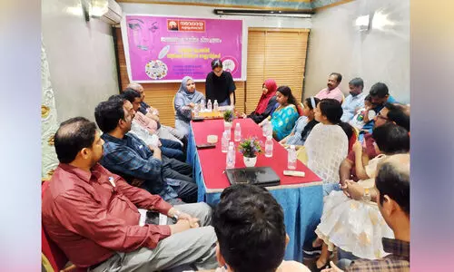 ​‘ഡിജിറ്റൽ യുഗത്തിൽ സ്ത്രീകൾ നേരിടുന്ന വെല്ലുവിളികൾ’ നവോദയ കുടുംബവേദി ടേബിൾ ടോക്