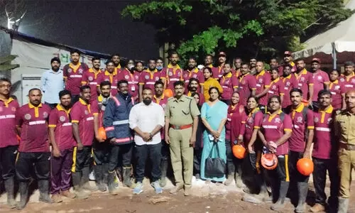 ബ്രഹ്മപുരം : ദുരന്തഭൂമിയില്‍ സേവനസന്നദ്ധരായി സിവില്‍ ഡിഫന്‍സ് സേന