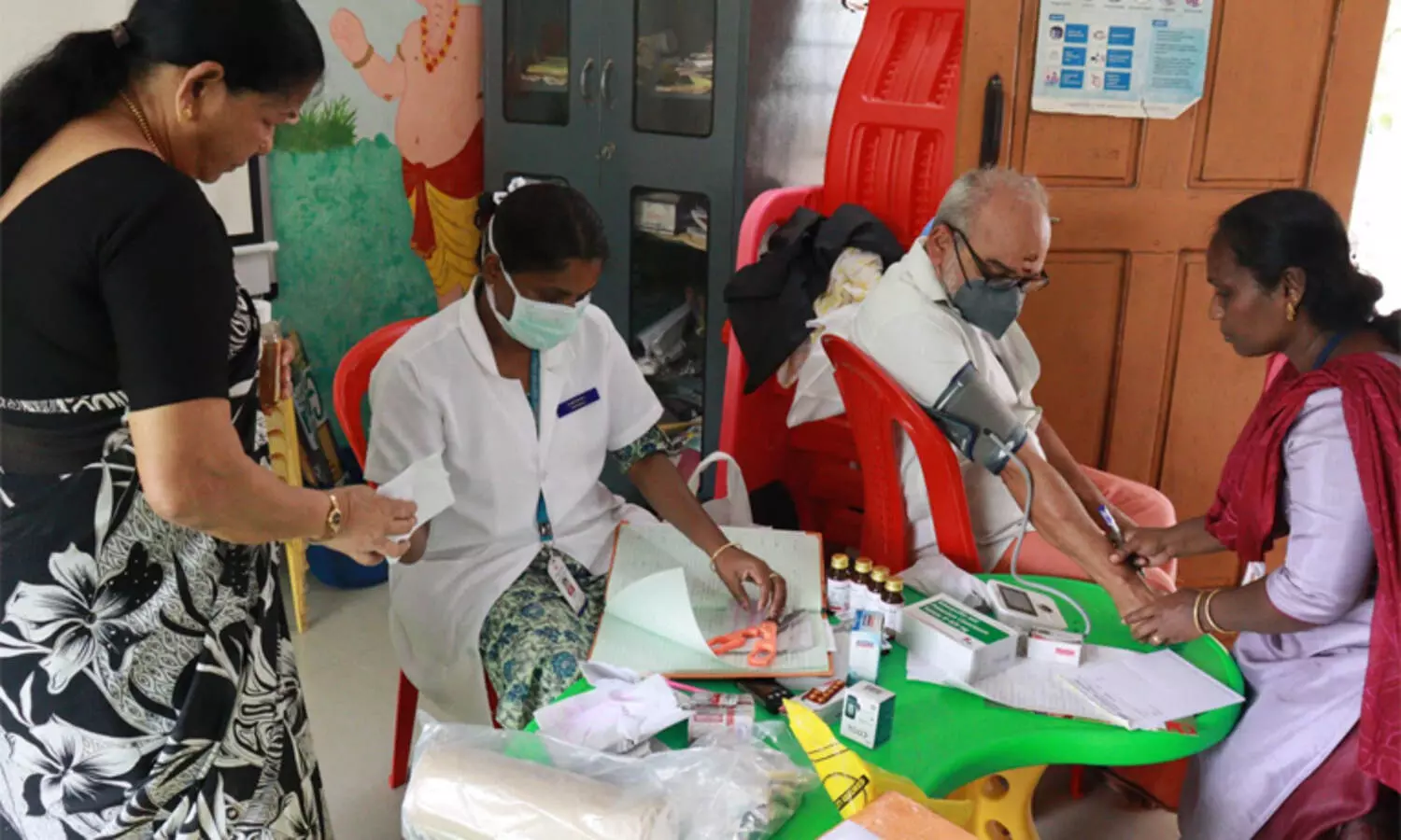 മൊബൈൽ മെഡിക്കൽ ക്യാമ്പ് : രണ്ടാം ദിനം സന്ദർശിച്ചത് 455 പേർ