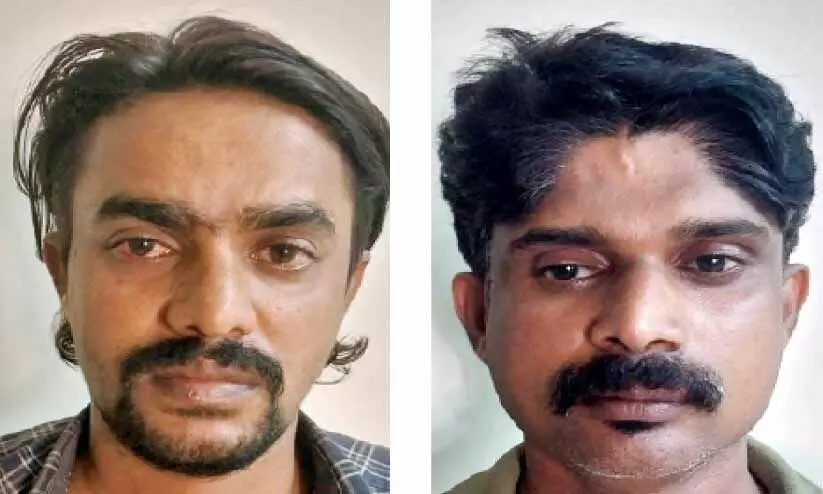 സോളാർ തെരുവുവിളക്ക് ബാറ്ററി മോഷണസംഘം പിടിയിൽ സോളാർ തെരുവുവിളക്ക് ബാറ്ററി മോഷണസംഘം പിടിയിൽ