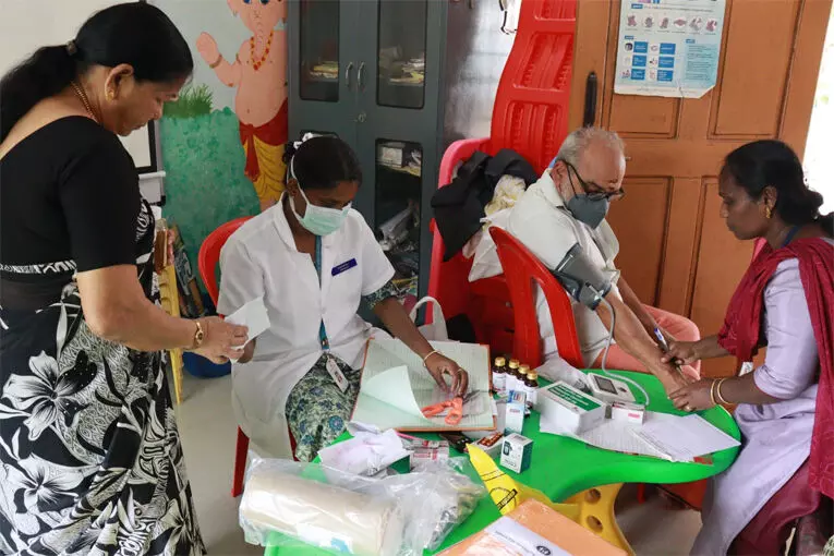 മൊബൈൽ മെഡിക്കൽ ക്യാമ്പ് : രണ്ടാം ദിനം സന്ദർശിച്ചത് 455 പേർ