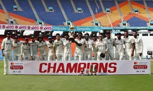 ഇവിടെ ഐ.പി.എൽ, അവിടെ ലോക ടെസ്റ്റ് ചാമ്പ്യൻഷിപ്പ് ഫൈനൽ.. ഇന്ത്യക്കു മുന്നിൽ വെല്ലുവിളി- ദ്രാവിഡിന് പറയാനുള്ളത് ഇതാണ്...