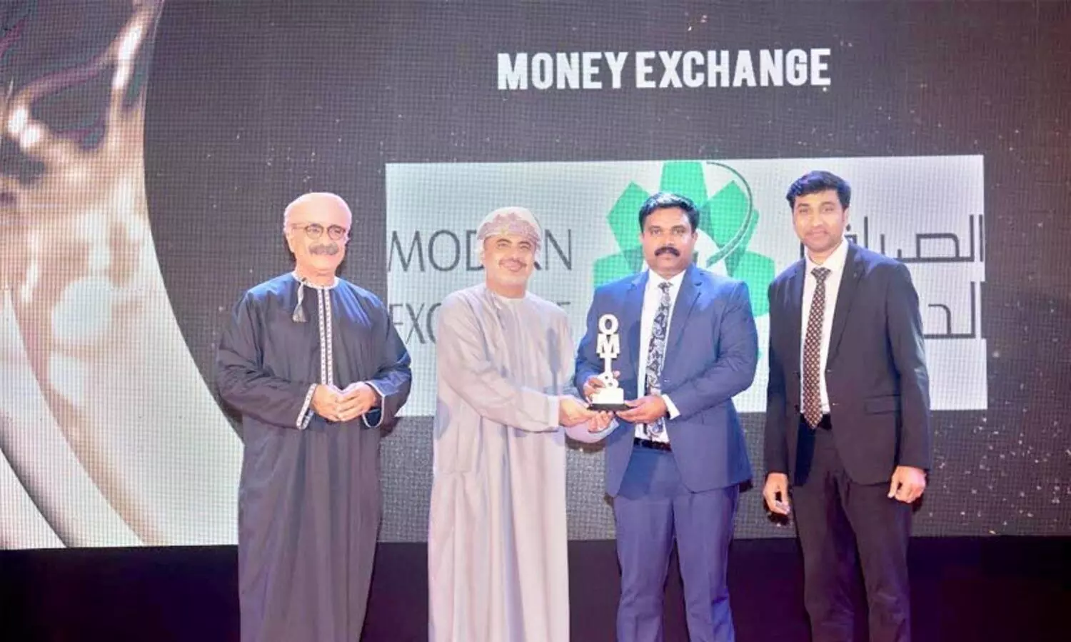 ഒ​മാ​നി​ലെ ഏ​റ്റ​വും വി​ശ്വ​സ്​​ത ബ്രാ​ൻ​ഡ്​ ;മോ​ഡേ​ൺ എ​ക്‌​സ്‌​ചേ​ഞ്ചി​ന്​  മൂ​ന്നാം ത​വ​ണ​യും പു​ര​സ്കാ​രം