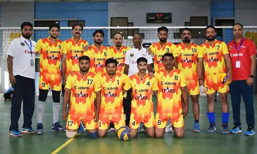 അറേബ്യൻ വോളി; മാറ്റുരക്കാൻ പെൺ സംഘങ്ങളടക്കം 12 ടീം അറേബ്യൻ വോളി; മാറ്റുരക്കാൻ പെൺ സംഘങ്ങളടക്കം 12 ടീം