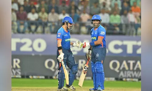 ലെജൻഡ്സ് ലീഗ്; സിക്സർ മഹാരാജാസ്... ലെജൻഡ്സ് ലീഗ്; സിക്സർ മഹാരാജാസ്...