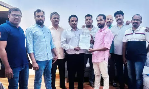 ‘റിവ’ ഇൻഷുറൻസ് സർട്ടിഫിക്കറ്റ്‌ വിതരണം ഉദ്​ഘാടനം ചെയ്​തു