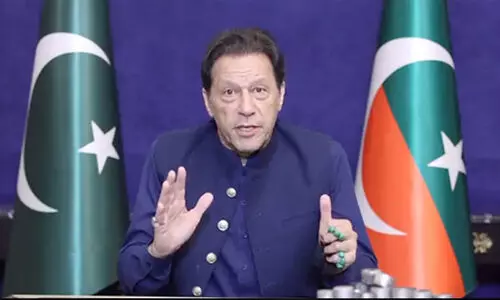 ‘എന്റെ അറസ്റ്റ് ലണ്ടൻ പദ്ധതിയുടെ ഭാഗം’; രണ്ടാമത്തെ വിഡിയോ പുറത്തുവിട്ട് ഇംറാൻ ഖാൻ; സംഘർഷം തുടരുന്നു ‘എന്റെ അറസ്റ്റ് ലണ്ടൻ പദ്ധതിയുടെ ഭാഗം’; രണ്ടാമത്തെ വിഡിയോ പുറത്തുവിട്ട് ഇംറാൻ ഖാൻ; സംഘർഷം തുടരുന്നു