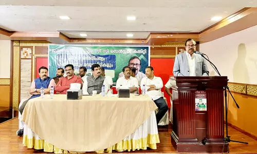 രാഷ്​ട്രീയ ഭൂരിപക്ഷം വർഗീയ ഭൂരിപക്ഷമായി മാറ്റപ്പെടുന്നത് ജനാധിപത്യത്തിന് ആപത്ത് -കെ.എൻ.എ. ഖാദർ