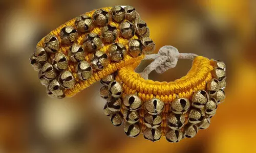 പ്രായം ചിലങ്കയണിയുന്നു... പ്രായം ചിലങ്കയണിയുന്നു...