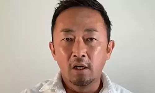 യൂട്യൂബർ എം.പിയായി പക്ഷേ, പാർല​മെന്റിൽ കാലുകുത്തിയില്ല; ഒടുവിൽ പുറത്താക്കി