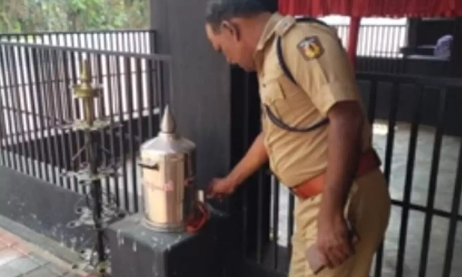 പരുതൂരിൽ ക്ഷേത്രത്തിലും മദ്റസയിലും വീട്ടിലും മോഷണം; സ്ത്രീകളെ ശല്യം ചെയ്യുന്നതും പതിവാകുന്നു