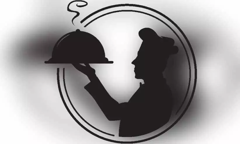 പാചക വാതക വിലക്കയറ്റത്തിൽ ‘പൊള്ളി’ ഹോട്ടൽ ഭക്ഷണം പാചക വാതക വിലക്കയറ്റത്തിൽ ‘പൊള്ളി’ ഹോട്ടൽ ഭക്ഷണം