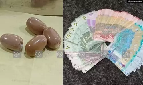 കരിപ്പൂരിൽ 1.1 കോടിയുടെ സ്വർണവും എട്ട് ലക്ഷത്തിന്റെ വിദേശ കറൻസിയും പിടികൂടി