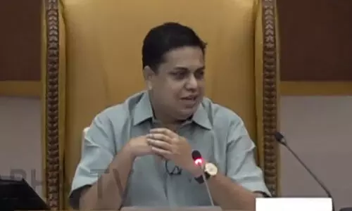 നിയമസഭ ദൃശ്യങ്ങള്‍ മൊബൈലിൽ പകർത്തി​ പുറത്തുവിട്ടതിനെതിരെ സ്പീക്കര്‍