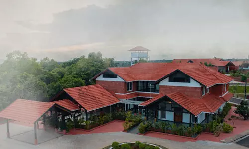 വൈദേകം: കണക്കുകൾ ഹാജരാക്കാൻ ആദായനികുതി വകുപ്പ് നിർദേശം