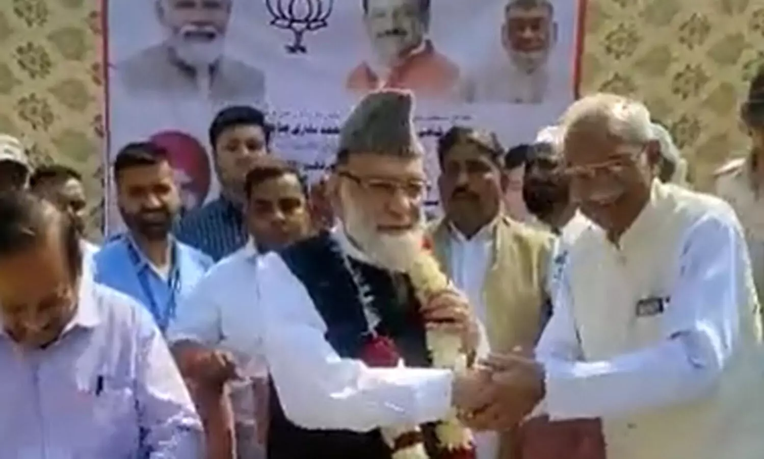 Fact Check: ഡൽഹി ഇമാം ബി.ജെ.പിയിൽ ചേർന്നിട്ടില്ല; വിഡിയോയിലെ വസ്തുത അറിയാം