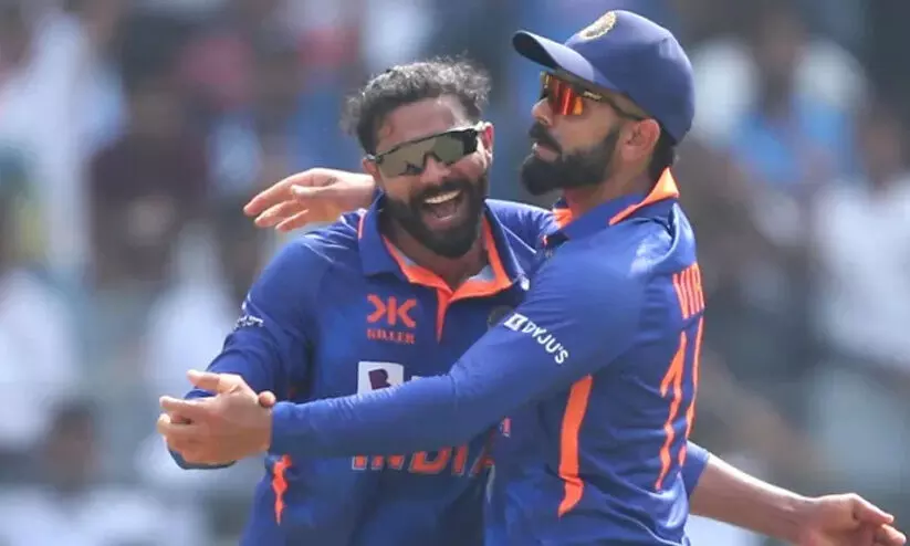 തകർത്തടിച്ച് മിച്ചൽ മാർഷ്; 150 പിന്നിട്ട് ആസ്ട്രേലിയ തകർത്തടിച്ച് മിച്ചൽ മാർഷ്; 150 പിന്നിട്ട് ആസ്ട്രേലിയ