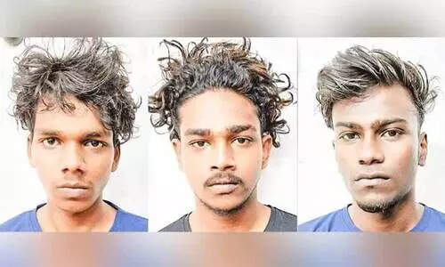 പേ​പ്പ​ർ മി​ല്ലി​ൽ​നി​ന്ന്​ മോ​ട്ടോ​റു​ക​ള്‍ മോ​ഷ്​​ടി​ച്ച മൂ​ന്നു​പേ​ർ പി​ടി​യി​ൽ