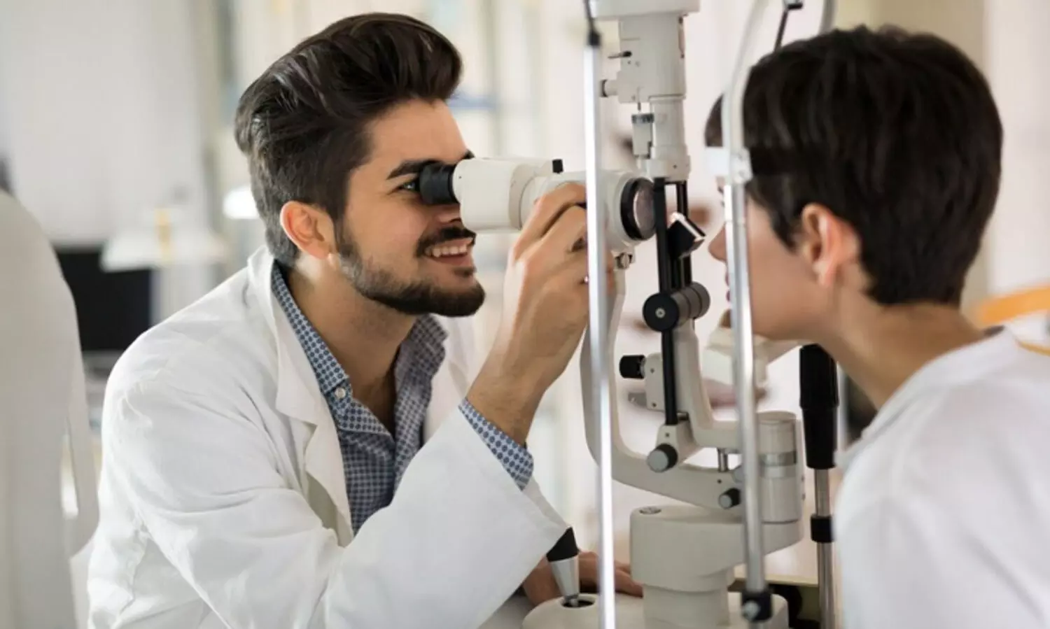 സൗദിയിൽ കണ്ണടമേഖലയിലെ ജോലികളിൽ 50 ശതമാനം ഇനി സ്വദേശികൾക്ക്​ മാത്രം