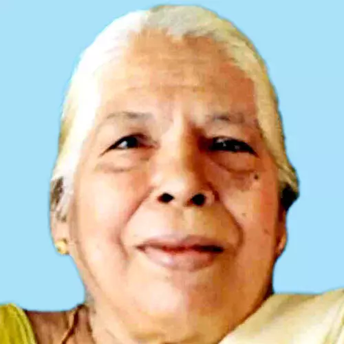 അ​മ്മി​ണി അ​മ്മ