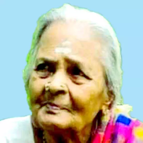 കു​പ്പ​മ്മാ​ൾ