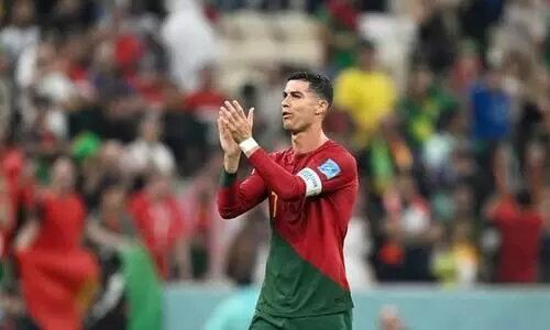 റൊണാൾഡോയുടെ കാലം കഴിഞ്ഞിട്ടില്ല; സാന്റോസ് മാറ്റിനിർത്തിയ ടീമിലേക്ക് റൊണാൾഡോയെ തിരിച്ചുവിളിച്ച് പോർച്ചുഗൽ