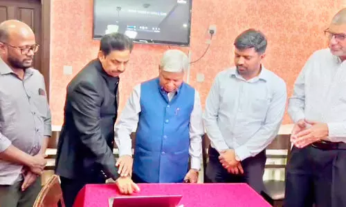 മീ​ഡി​യ​വ​ൺ പ്രൊ​ഡ​ക്ഷ​ൻ​സ് ലോ​ഗോ ലോ​ഞ്ചി​ങ്