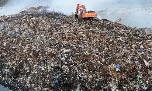 ബ്രഹ്മപുരം ദുരന്തം : ഉത്തരവാദി സംസ്ഥാന സർക്കാരെന്ന് ജനജാഗ്രത സംഗമം ബ്രഹ്മപുരം ദുരന്തം : ഉത്തരവാദി സംസ്ഥാന സർക്കാരെന്ന് ജനജാഗ്രത സംഗമം