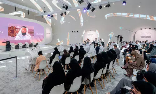 ദൂരെയല്ല വിദൂരം;  വിദൂര ജോലി, വിദ്യാഭ്യാസം,  ചികിത്സ എന്നിവ വേഗത്തിലാക്കി യു.എ.ഇ