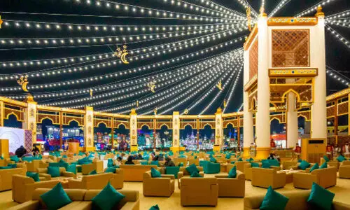 ക​ള​റാ​കും ദു​ബൈ​യി​ലെ ​റ​മ​ദാ​ൻ രാ​വു​ക​ൾ