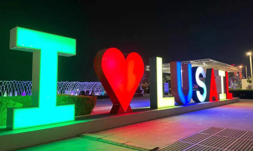 കു​ടും​ബ സ​ഞ്ചാ​രി​ക​ളെ സ്വാ​ഗ​തം ചെ​യ്ത് ഖ​ത്ത​ർ