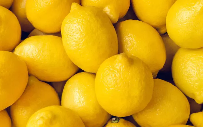 ചൂടു കനത്തു; ചെറുനാരങ്ങ വില കുതിച്ചുയരുന്നു