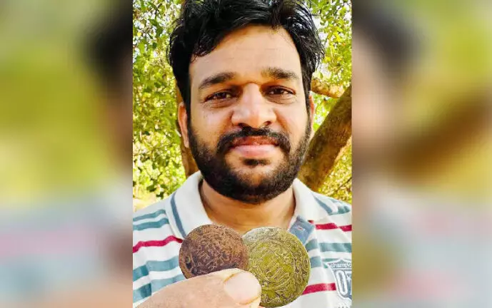 ആ ചെമ്പു നാണയം ഇവിടെയുണ്ട്...