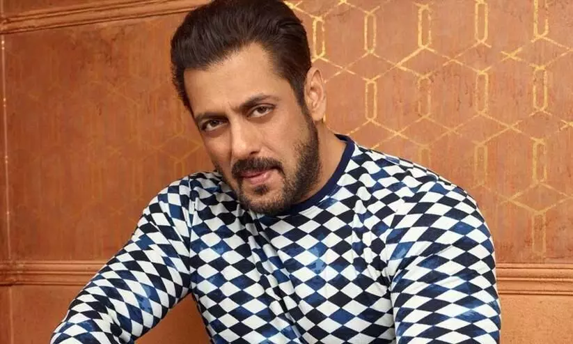 Mukesh Chhabra reveals Salman Khan leads simple life in 1bhk flat