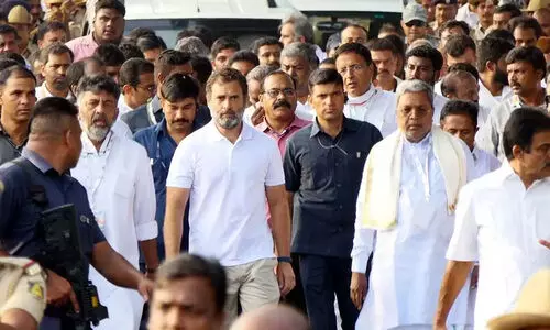 രാഹുൽ എത്തി; കർണാടകയിൽ ഇന്ന്​ യുവജന റാലി