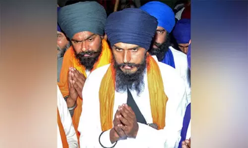 അമൃത്പാലിനെ വ്യാജ ഏറ്റുമുട്ടലിലൂടെ വധിക്കാൻ പൊലീസ് ശ്രമമെന്ന് വാരിസ് പഞ്ചാബ് ദേ നിയമോപദേശകൻ