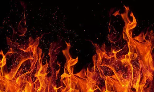 ഹൂ​റ​യി​ലെ തീ​പി​ടി​ത്തം നി​യ​ന്ത്ര​ണ​വി​ധേ​യ​മാ​ക്കി