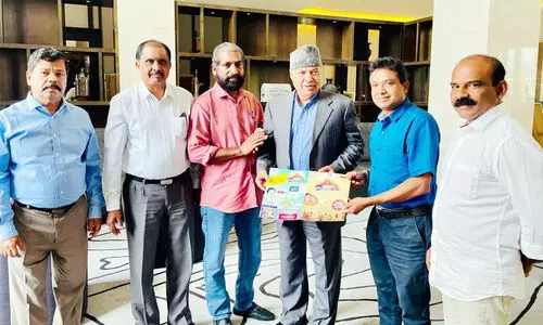 മലയാള മഹോത്സവം: പ്രചാരണ ബ്രോഷര്‍ പ്രകാശനം ചെയ്തു