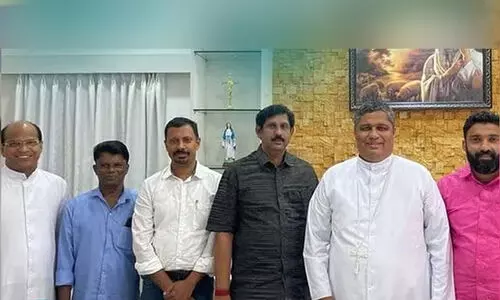 തലശ്ശേരി ബിഷപ്പിന്റെ പരാമർശം ബി.ജെ.പി നേതാക്കളുമായി ചർച്ചക്കുശേഷം തലശ്ശേരി ബിഷപ്പിന്റെ പരാമർശം ബി.ജെ.പി നേതാക്കളുമായി ചർച്ചക്കുശേഷം