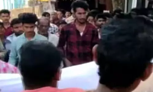 17കാരൻ മരിച്ചത് മയക്കുമരുന്ന് കുത്തിവെച്ചെന്ന് മാതാവ്: ‘സുഹൃത്തുക്കൾ അമിത അളവിൽ മയക്കുമരുന്ന് നൽകി’