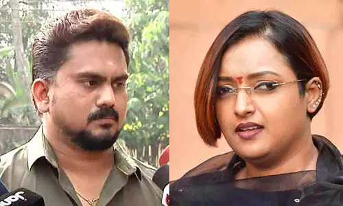 swapna suresh, vijesh pillai