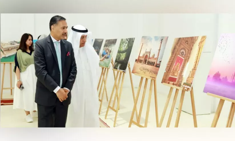 ഇന്ത്യൻ കാഴ്ചകളുമായി ഫോട്ടോ എക്സിബിഷൻ ഇന്ത്യൻ കാഴ്ചകളുമായി ഫോട്ടോ എക്സിബിഷൻ