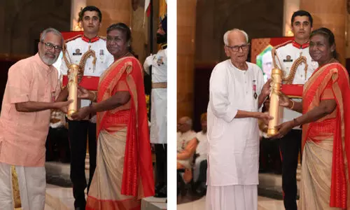 പ​ത്മ പു​ര​സ്കാ​ര​ങ്ങ​ൾ സ​മ്മാ​നി​ച്ചു