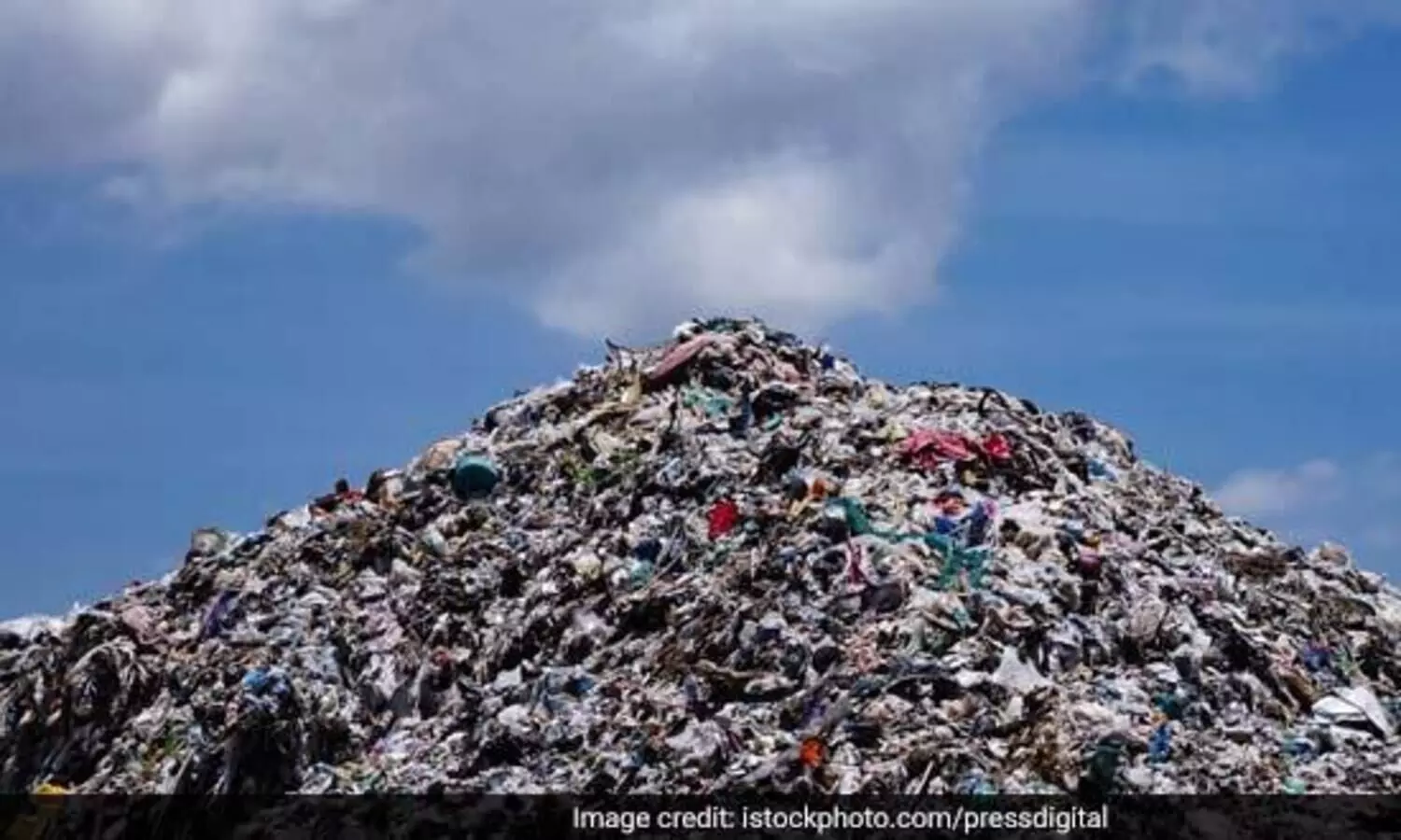 മാലിന്യ സംസ്കരണം: തദ്ദേശ സ്ഥാപനങ്ങളുടെ വീഴ്ചയിൽ കൊഴുത്തത് അംഗീകാരമില്ലാത്ത ഏജൻസികൾ